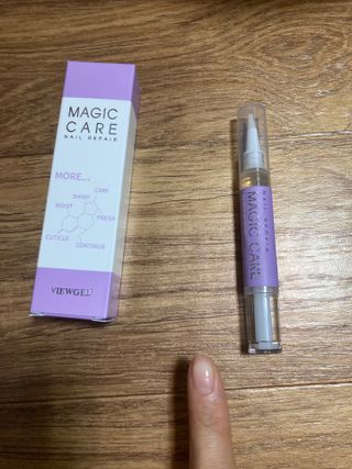 뷰젤 매직케어 네일솔루션 손발톱 보습 영양제 펜슬타입 5ml — 4.5점을 준 리뷰어가 2022년 3월 올린 사용 사진