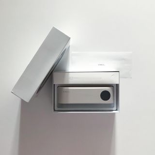 디하우트 랩 디하우트랩 UV 무선 칫솔살균기하루 8회 자동 살균 — 5점을 준 리뷰어가 2021년 11월 올린 사용 사진