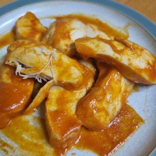 굽네몰 [굽네] 소스가 맛있는 닭가슴살 슬라이스 4종 — 5점을 준 리뷰어가 2021년 5월 올린 사용 사진