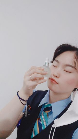 브에노 파리퀸 윌 페이스 오일 — 5점을 준 리뷰어가 2021년 6월 올린 사용 사진