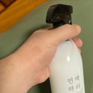 편백하라 피톤치드 편백수 탈취제 500ML — 5점을 준 리뷰어가 2022년 10월 올린 사용 사진