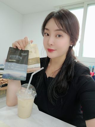 일일하우 슬리밍 플랜B 고소한 귀리맛, 진한 카카오맛 (체중조절식) — 5점을 준 리뷰어가 2023년 7월 올린 사용 사진