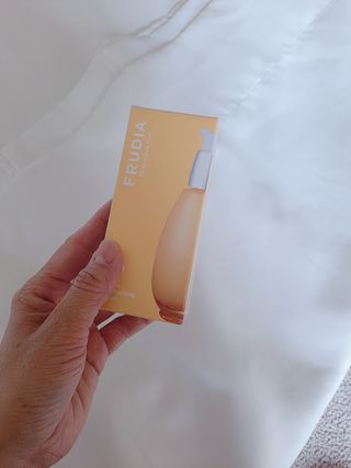 [후르디아] 미백 기능성 감귤 브라이트닝 세럼 — 5점을 준 리뷰어가 2022년 5월 올린 사용 사진