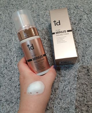 아이디플라코스메틱 아이디 브이로직 마이너스 필링 토너 110ml — 5점을 준 리뷰어가 2022년 1월 올린 사용 사진