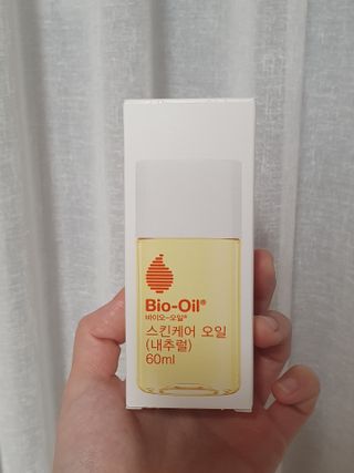바이오오일 [바이오-오일] 스킨케어 오일 내추럴 60ml — 5점을 준 리뷰어가 2021년 5월 올린 사용 사진