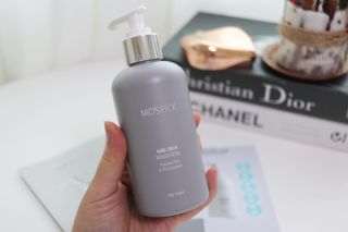 엠디스픽 무향 바리스타 핸드크림 울트라 고보습 대용량 펌핑 245g — 5점을 준 리뷰어가 2023년 1월 올린 사용 사진