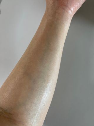 체르엠  프루브 콜라겐 앰플세럼 60ml 1병 — 4점을 준 리뷰어가 2022년 3월 올린 사용 사진