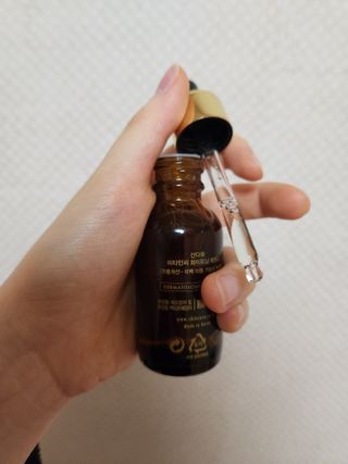 스킨큐어 산다화 비타민c 화이트닝 에센스 30ml — 5점을 준 리뷰어가 2023년 12월 올린 사용 사진