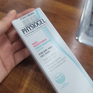 피지오겔 레드수딩 시카밸런스 크림 50ml — 5점을 준 리뷰어가 2022년 4월 올린 사용 사진