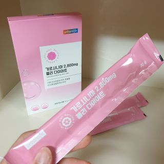 주식회사 얼굴반쪽 [얼굴반쪽 가르시니아 2,800mg] x 14포 1주 젤리 다이어트 보조제 체지방감소 — 5점을 준 리뷰어가 2021년 10월 올린 사용 사진