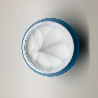 Dr.느루벗 느루벗 모이스쳐 24 크림 — 4.5점을 준 리뷰어가 2021년 2월 올린 사용 사진