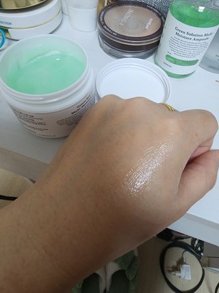 [녹산] 그린 솔루션 멀티 수분 앰플 + 그린 솔루션 멀티 수분크림 — 5점을 준 리뷰어가 2022년 11월 올린 사용 사진
