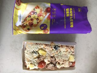 브라잇벨리 비건피자 [노밋피자알로하 & 노밋피자포테이토] 2가지맛 — 3점을 준 리뷰어가 2022년 7월 올린 사용 사진