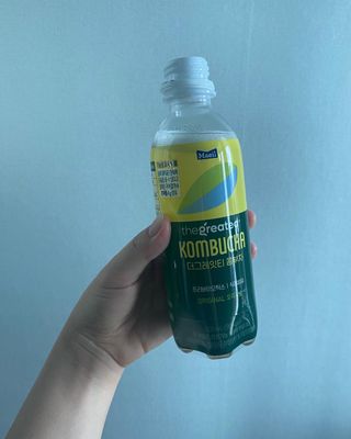 더그레잇티 콤부차 300ml *12개입 (오리지널 6개+베리리치 6개) — 4.5점을 준 리뷰어가 2022년 7월 올린 사용 사진