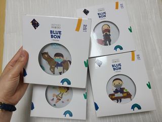 [블루 본 아이노우] 유아용 컬러마스크 40 PCS SET 2중 택 1 — 5점을 준 리뷰어가 2021년 5월 올린 사용 사진