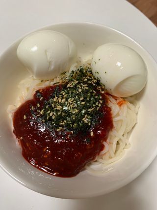 [한면원] 비빔국수 2인분 — 5점을 준 리뷰어가 2022년 8월 올린 사용 사진