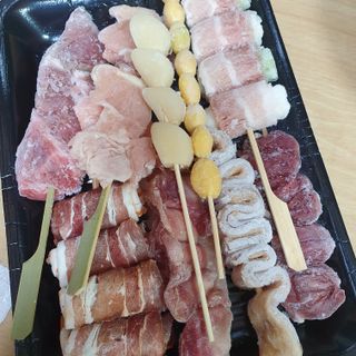 [다물꼬치] 모듬꼬치 10개 +데리야끼소스120g+매운고추소스120g — 4.5점을 준 리뷰어가 2021년 10월 올린 사용 사진