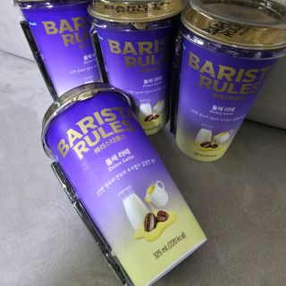 바리스타룰스 돌체 라떼 — 4점을 준 리뷰어가 2023년 4월 올린 사용 사진