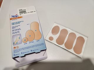 3M 넥스케어 물집방지쿠션테이프 1매 + 물집방지패드 10매 — 5점을 준 리뷰어가 2024년 3월 올린 사용 사진