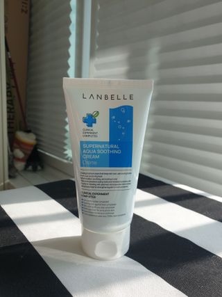 랑벨 수퍼내츄럴 아쿠아 수딩 크림 100ml — 5점을 준 리뷰어가 2022년 4월 올린 사용 사진