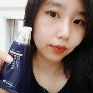 아이앤립 / EYENLIP 아이앤립 루센트 비비크림 2 Color — 5점을 준 리뷰어가 2021년 5월 올린 사용 사진
