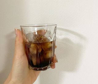 디오르 버닝레드 — 5점을 준 리뷰어가 2022년 1월 올린 사용 사진