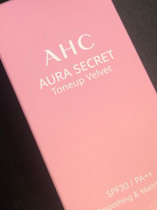 AHC 아우라 시크릿 톤업 벨벳 — 5점을 준 리뷰어가 2021년 4월 올린 사용 사진