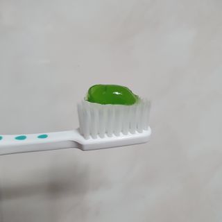 프리마인 유해균 뿐만 아니라 유익균까지 씻어내는 치약은 그만, 건강한 구강환경을 만드는 덴탈엔오 — 5점을 준 리뷰어가 2022년 7월 올린 사용 사진