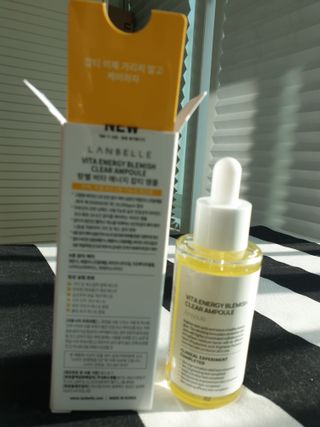 랑벨 비타 에너지 잡티 앰플 50ml 고농축 비타민, 저자극, 수분 촉촉, 미백 앰플 — 5점을 준 리뷰어가 2022년 4월 올린 사용 사진