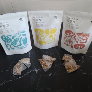 이풀 이로운풀 다시팩 3종세트(담백한맛, 감칠맛, 순한맛) — 5점을 준 리뷰어가 2022년 10월 올린 사용 사진
