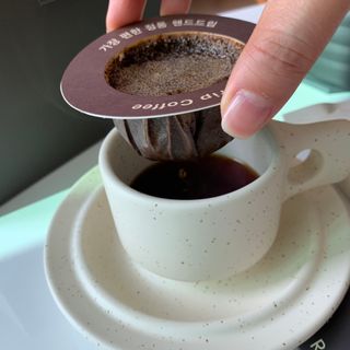 카페에르곤 바리스타 핸드 드립백커피 대용량 15g / 지중해오후 2시 — 5점을 준 리뷰어가 2021년 11월 올린 사용 사진