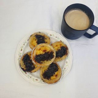 디앙뜨 포르투갈 에그타르트 오리지널 맛+패션후르츠+초콜릿타르트 맛 중 택1 — 5점을 준 리뷰어가 2021년 8월 올린 사용 사진