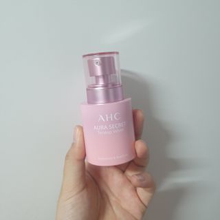 AHC 아우라 시크릿 톤업 벨벳 — 4점을 준 리뷰어가 2021년 4월 올린 사용 사진