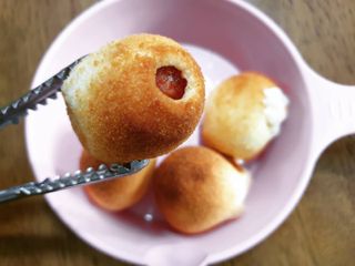 Dog&Ball 독앤볼 [Dog&Ball] 미니찹쌀볼도그 찹쌀치즈볼 — 5점을 준 리뷰어가 2021년 9월 올린 사용 사진