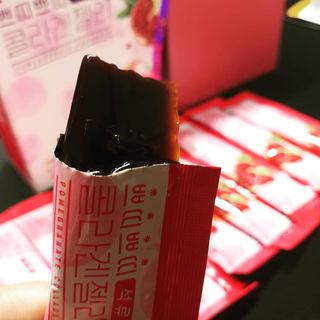헬스업_쁘띠쁘띠석류콜라겐젤리_20g x 14포 — 5점을 준 리뷰어가 2021년 3월 올린 사용 사진
