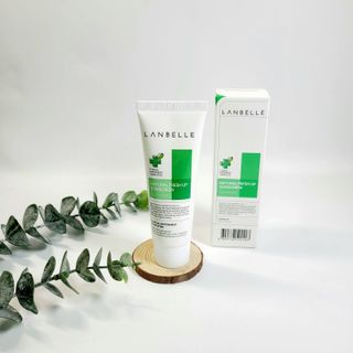 랑벨 내츄럴 프레시 업 선크림 75ml — 5점을 준 리뷰어가 2022년 5월 올린 사용 사진