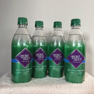 몽베스트 Montbest with Sparkling water Plain 20병 — 5점을 준 리뷰어가 2021년 11월 올린 사용 사진