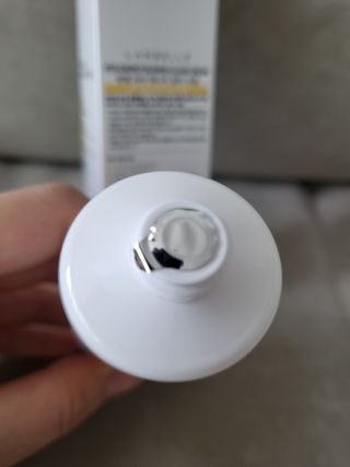 랑벨 비타 에너지 잡티 크림 75ml (피부 속 기미완화크림) — 5점을 준 리뷰어가 2022년 6월 올린 사용 사진
