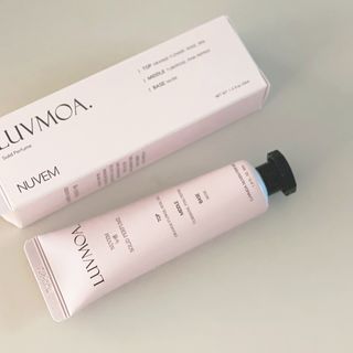 러브모아 향수 고체향수 승무원 고체향수 바르는 향수 니치향수 도손 우드세이지 앤 씨솔트 — 4점을 준 리뷰어가 2022년 10월 올린 사용 사진