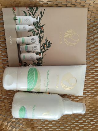 mom e 맘이 내추럴 베이비 케어 크림+바디오일 — 5점을 준 리뷰어가 2021년 1월 올린 사용 사진