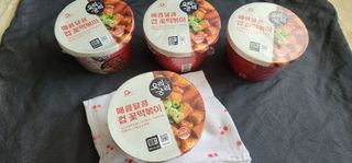 프리 [요리궁리] 매콤달콤 꽃떡볶이 6개입 세트 — 3.5점을 준 리뷰어가 2024년 10월 올린 사용 사진
