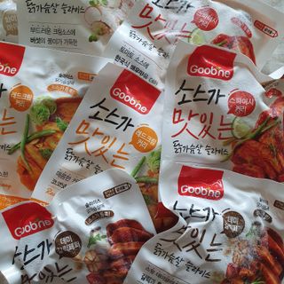 굽네몰 [굽네] 소스가 맛있는 닭가슴살 슬라이스 4종 — 5점을 준 리뷰어가 2021년 4월 올린 사용 사진