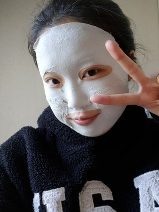 아이디플라코스메틱 페이스핏 플라스터 마스크 _ 리뉴얼 — 3점을 준 리뷰어가 2021년 4월 올린 사용 사진
