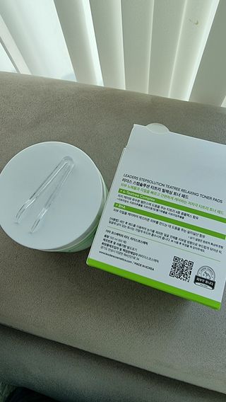 리더스코스메틱 리더스 스텝솔루션 티트리 릴렉싱 토너 패드 — 5점을 준 리뷰어가 2022년 5월 올린 사용 사진