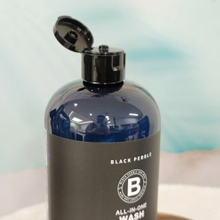 블랙페블 올인원 워시 쿨 웨이브 500ml — 5점을 준 리뷰어가 2021년 4월 올린 사용 사진