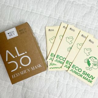 알도(A.L.D.O) 알도 에코슈브 주니어 마스크(중형) — 5점을 준 리뷰어가 2022년 9월 올린 사용 사진