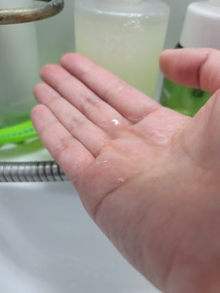 에일리언오더즈 센티드 핸드 앤 바디 워시 290ml (3종 택1) — 5점을 준 리뷰어가 2023년 8월 올린 사용 사진