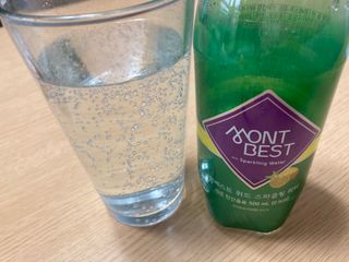 몽베스트 Montbest with Sparkling water Lemon OR Lime 20병(랜덤) — 5점을 준 리뷰어가 2021년 10월 올린 사용 사진