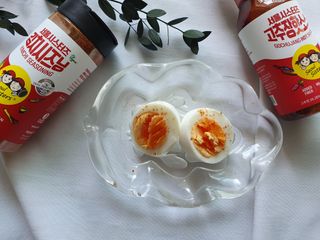 [서울시스터즈] 김치시즈닝 국내 최초 뿌려먹는 김치파우더 100g 1개+ 신제품 고추장 핫소스 185g 1개 — 5점을 준 리뷰어가 2021년 10월 올린 사용 사진