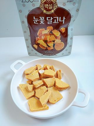 딜라이트 프로젝트  달콤한 눈꽃 간식세트( 눈꽃 솜사탕 / 레몬라임 솜사탕 / 달고나 총 7EA+스마트톡 증정) — 5점을 준 리뷰어가 2022년 5월 올린 사용 사진